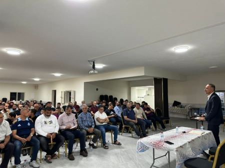 ميزان تواصل برنامجها التوعوي بمحاضرة قانونية في مدينة عرابة*